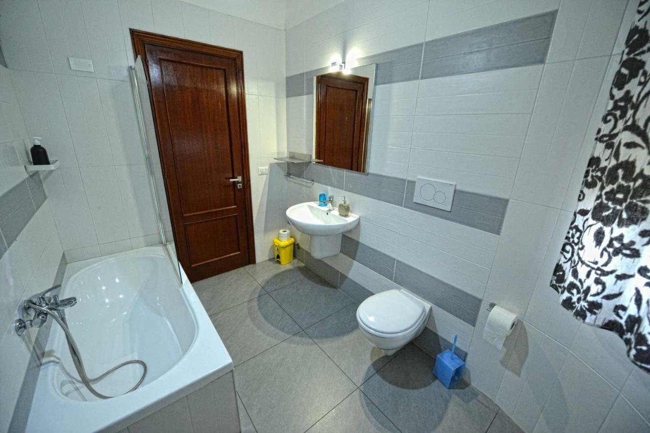 Hotel Aback Policlinico Bari Exteriér fotografie